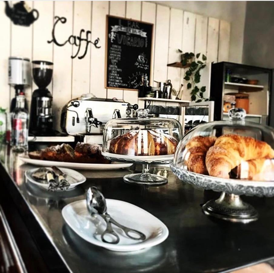B&B Osteria Del Vicario Черталдо Екстериор снимка