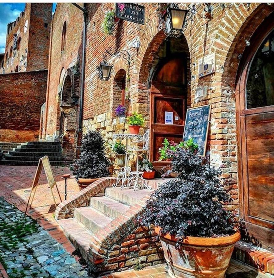 B&B Osteria Del Vicario Черталдо Екстериор снимка
