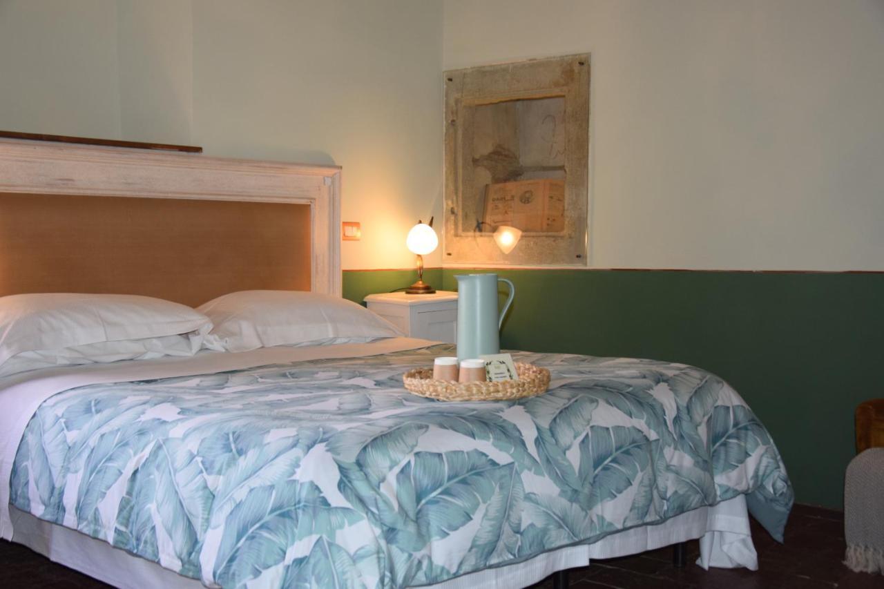 B&B Osteria Del Vicario Черталдо Екстериор снимка