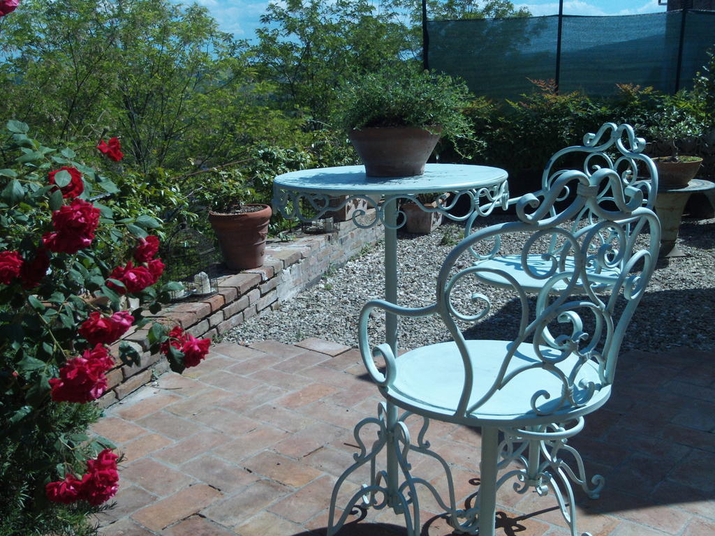 B&B Osteria Del Vicario Черталдо Екстериор снимка