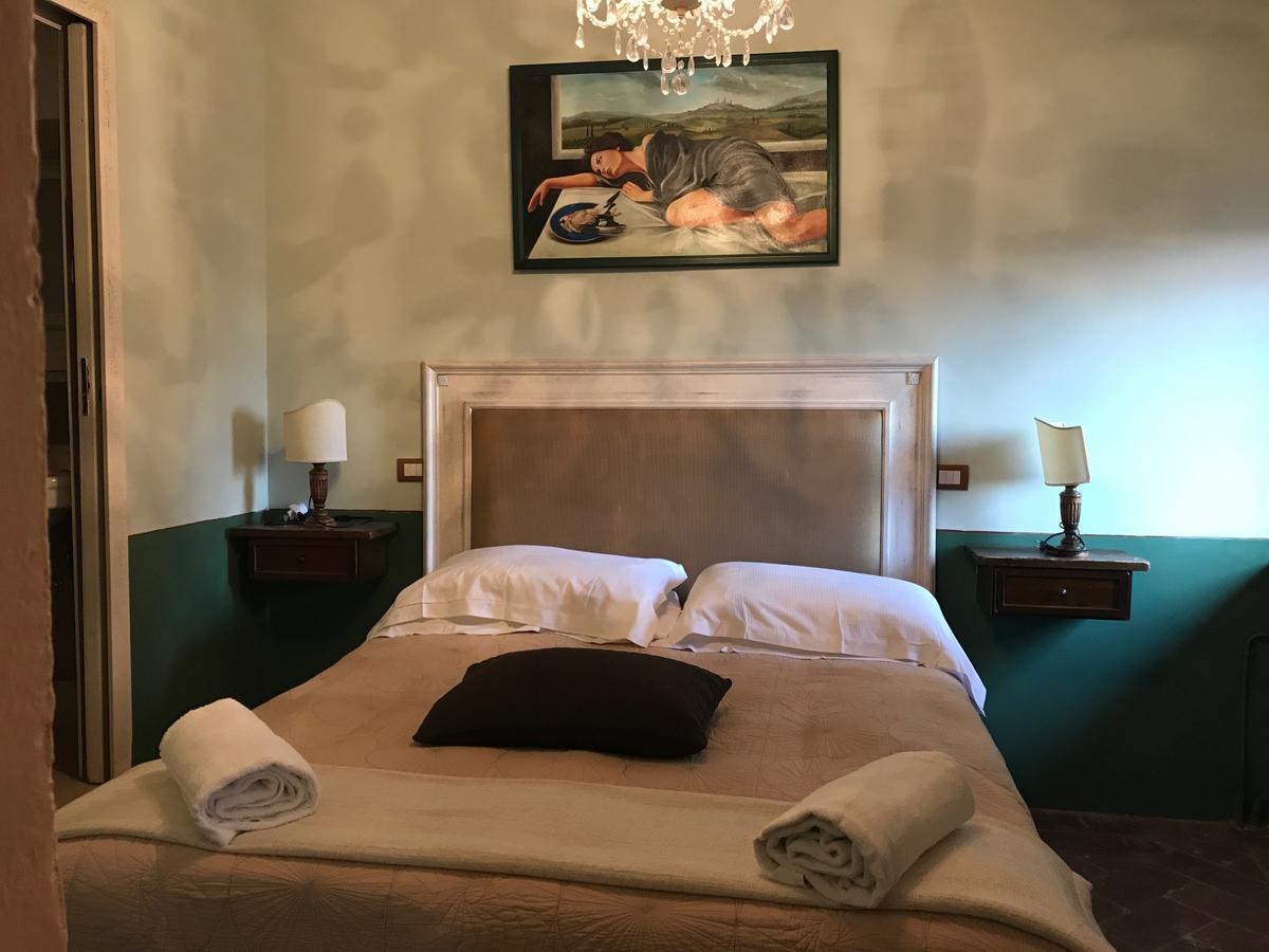 B&B Osteria Del Vicario Черталдо Екстериор снимка